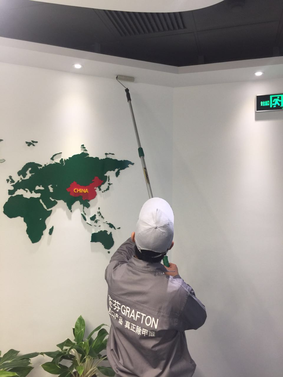 辦公區域頂面滾筒施工 辦公區域頂面滾筒施工