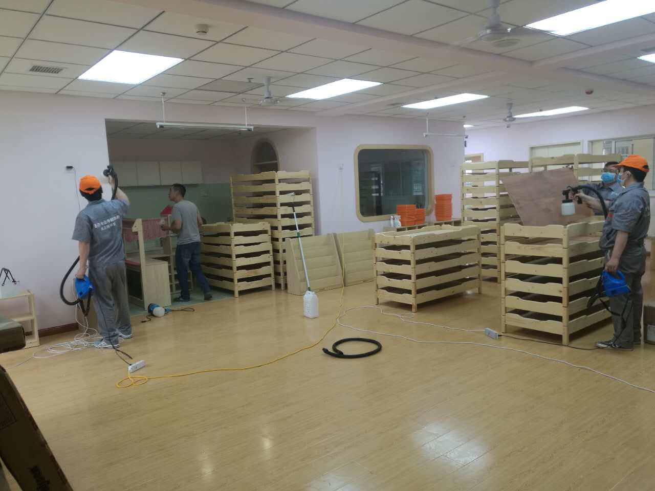 孩子木床全方位施工 孩子木床全方位施工