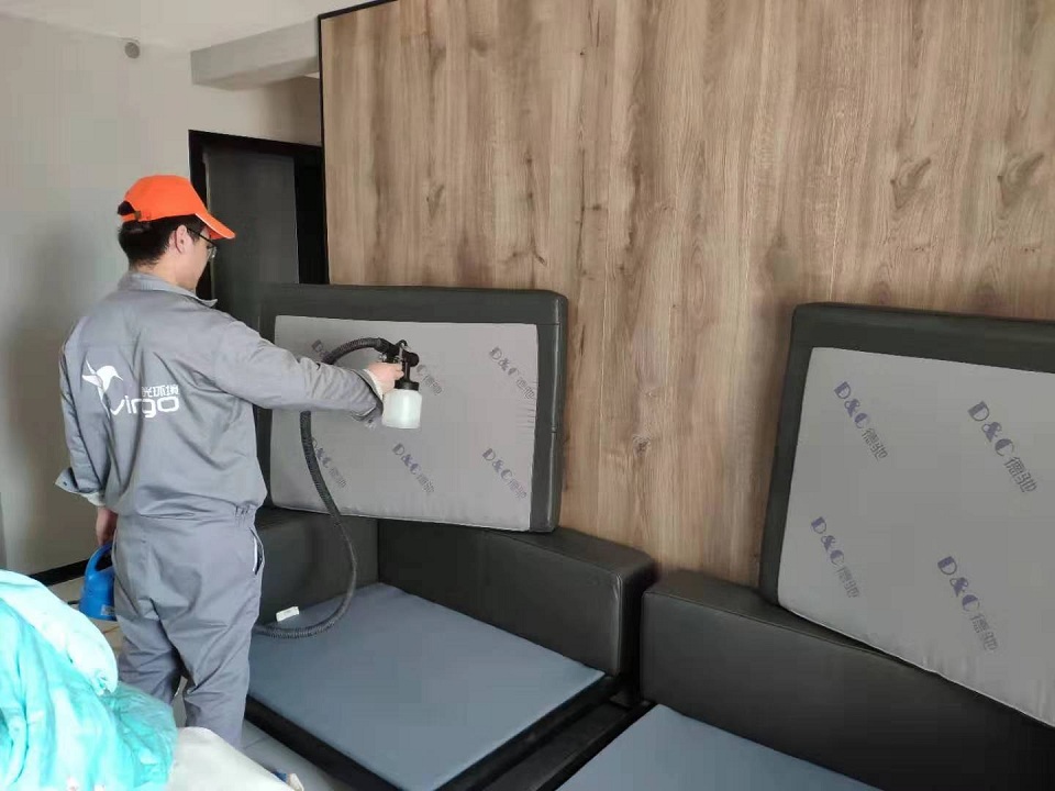 室內客餐廳沙發(fā)床墊全方位噴涂治理 室內客餐廳沙發(fā)床墊全方位噴涂治理