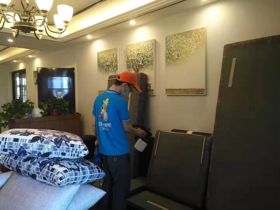 客廳沙發全方位甲醛治理噴涂 客廳沙發全方位甲醛治理噴涂