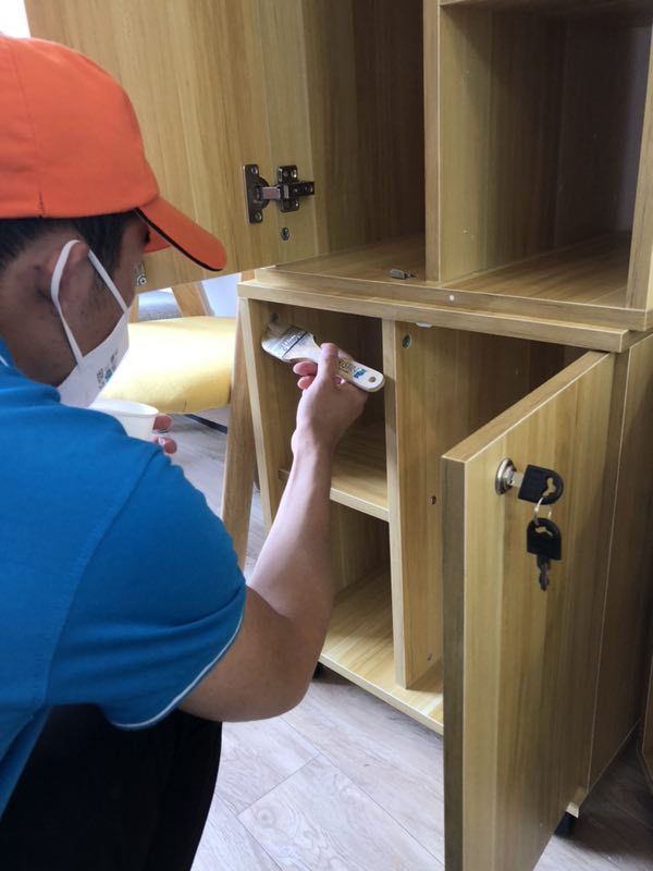 教室柜子隔檔接縫精細(xì)化處理甲醛 教室柜子隔檔接縫精細(xì)化處理甲醛