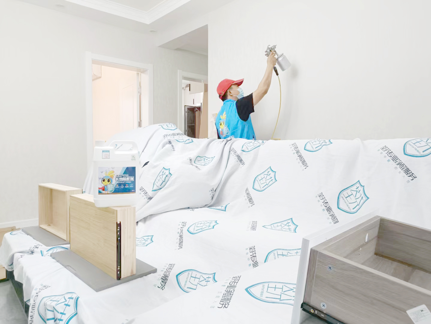 臥室壁紙墻面噴槍施工治理 臥室壁紙墻面噴槍施工治理