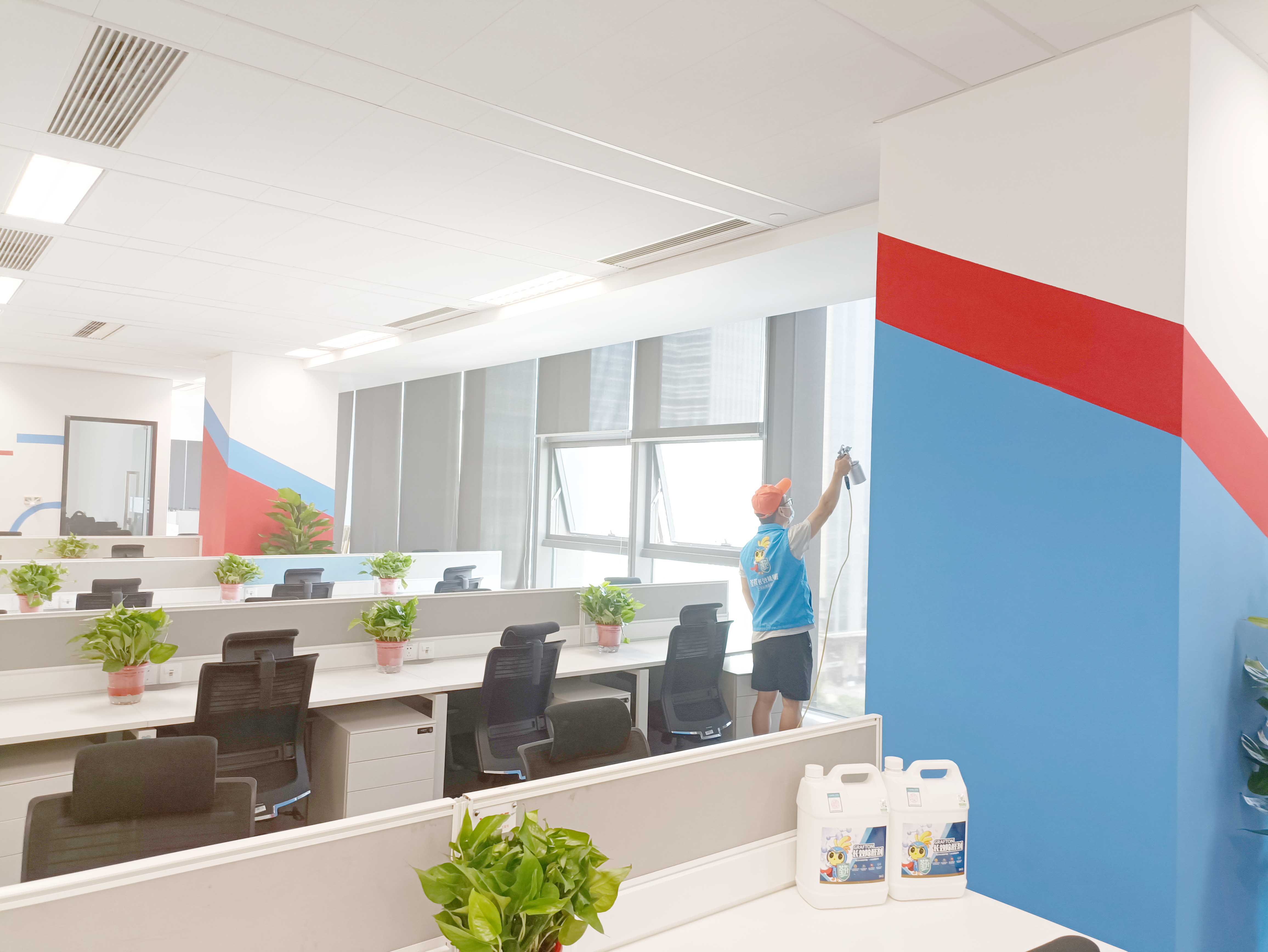 辦公室墻面噴槍施工 辦公室墻面噴槍施工