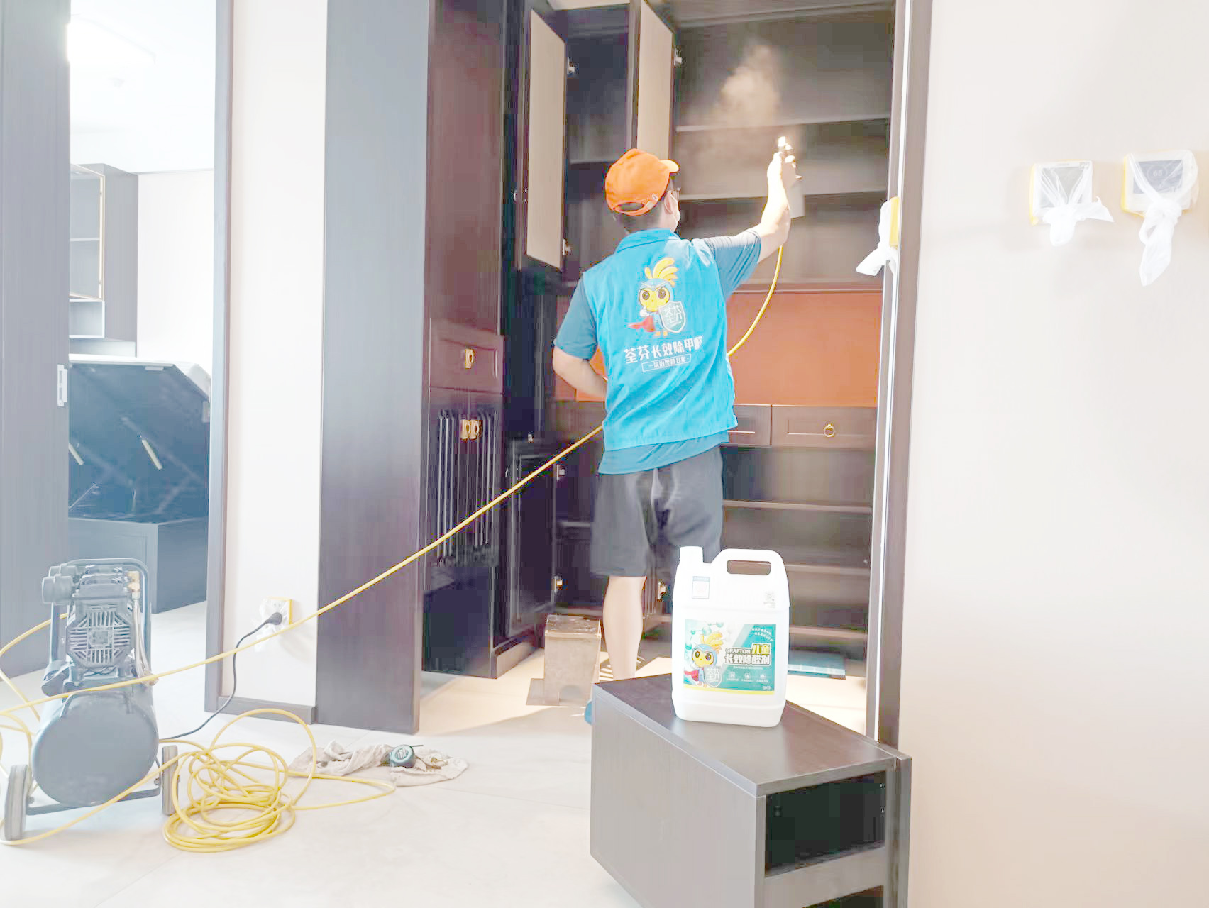 柜子噴槍精細化施工噴涂 柜子噴槍精細化施工噴涂