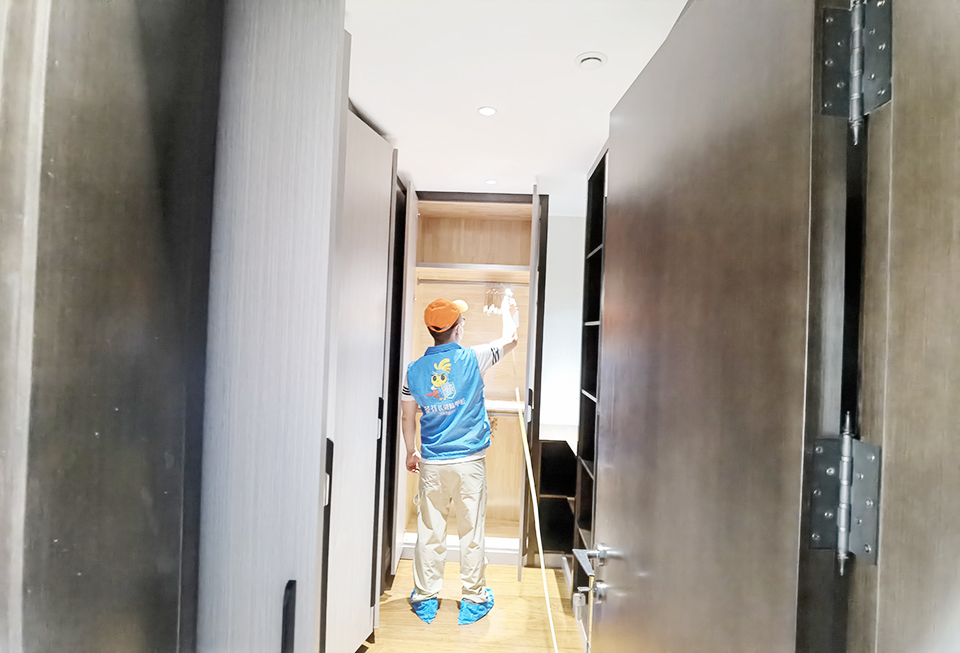 墻面頂面噴槍施工治理甲醛 墻面頂面噴槍施工治理甲醛